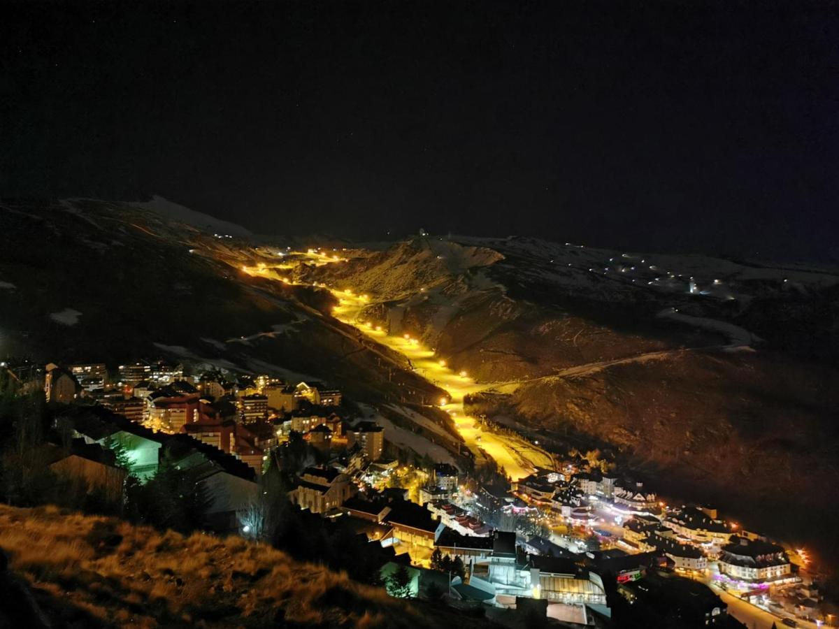 Nievemar Serraneu-Tuvesa เซียร์ราเนบาดา ภายนอก รูปภาพ